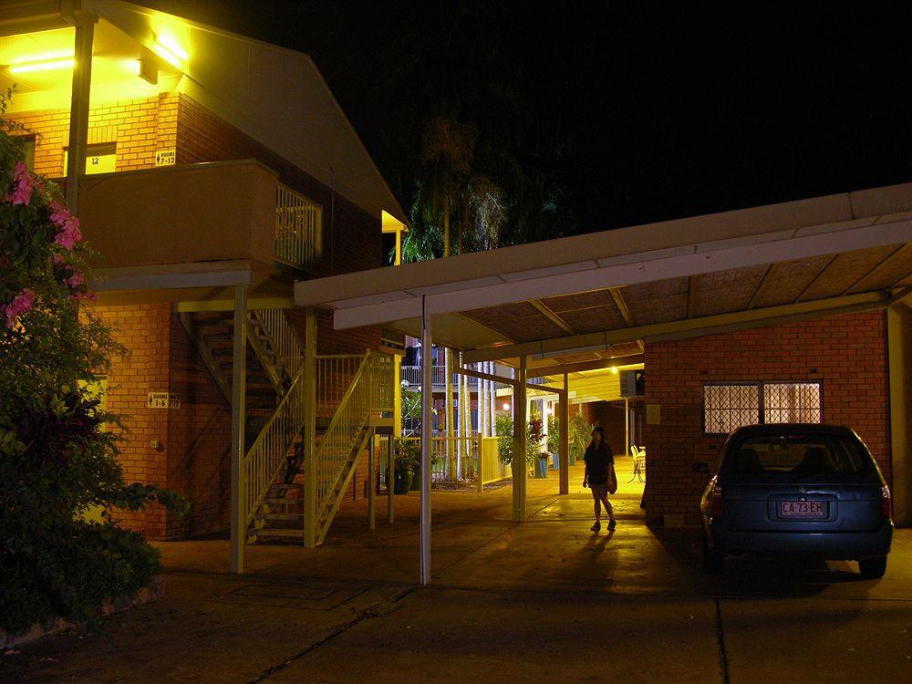 Litchfield Outback Resort Batchelor Экстерьер фото