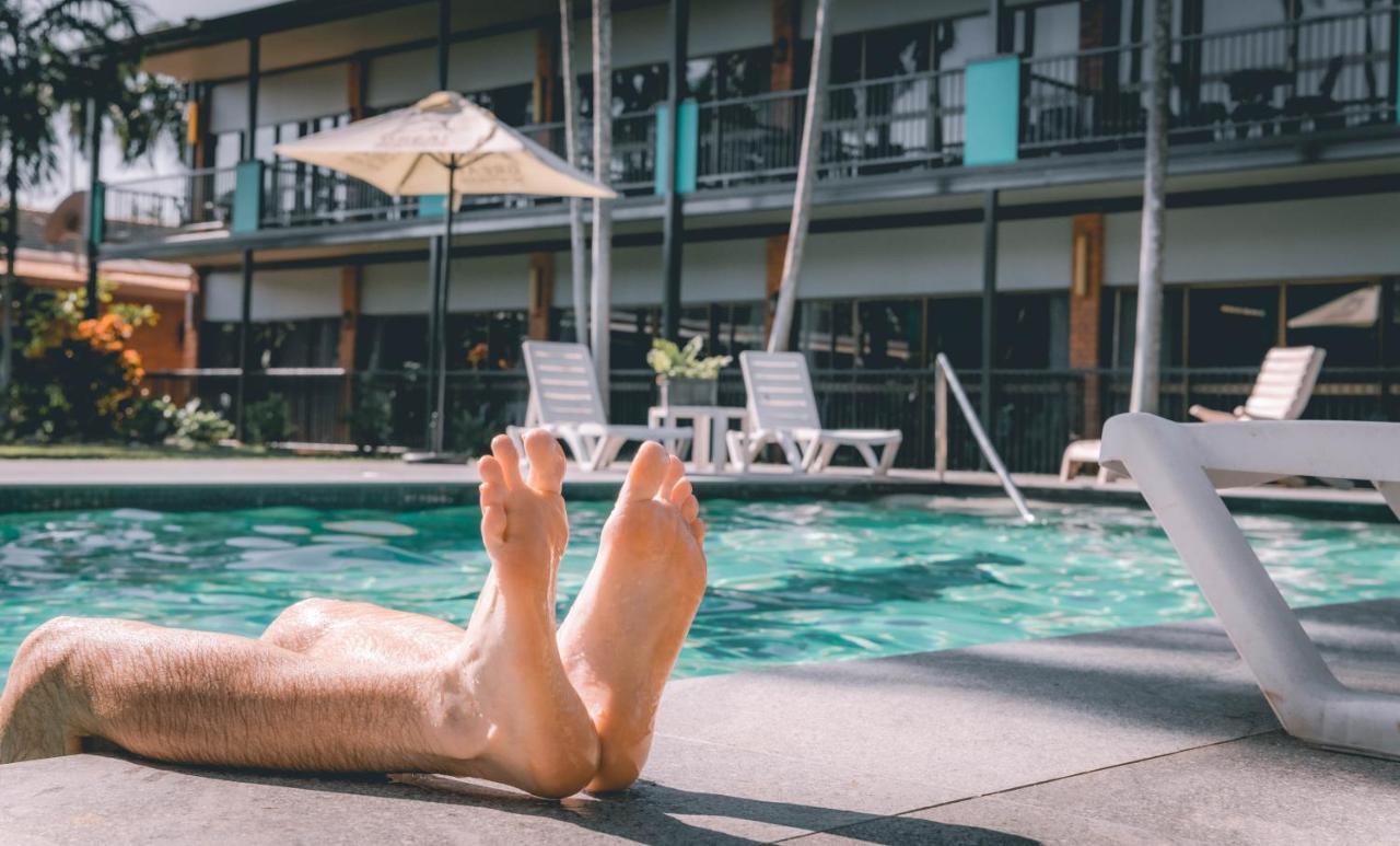 Litchfield Outback Resort Batchelor Экстерьер фото