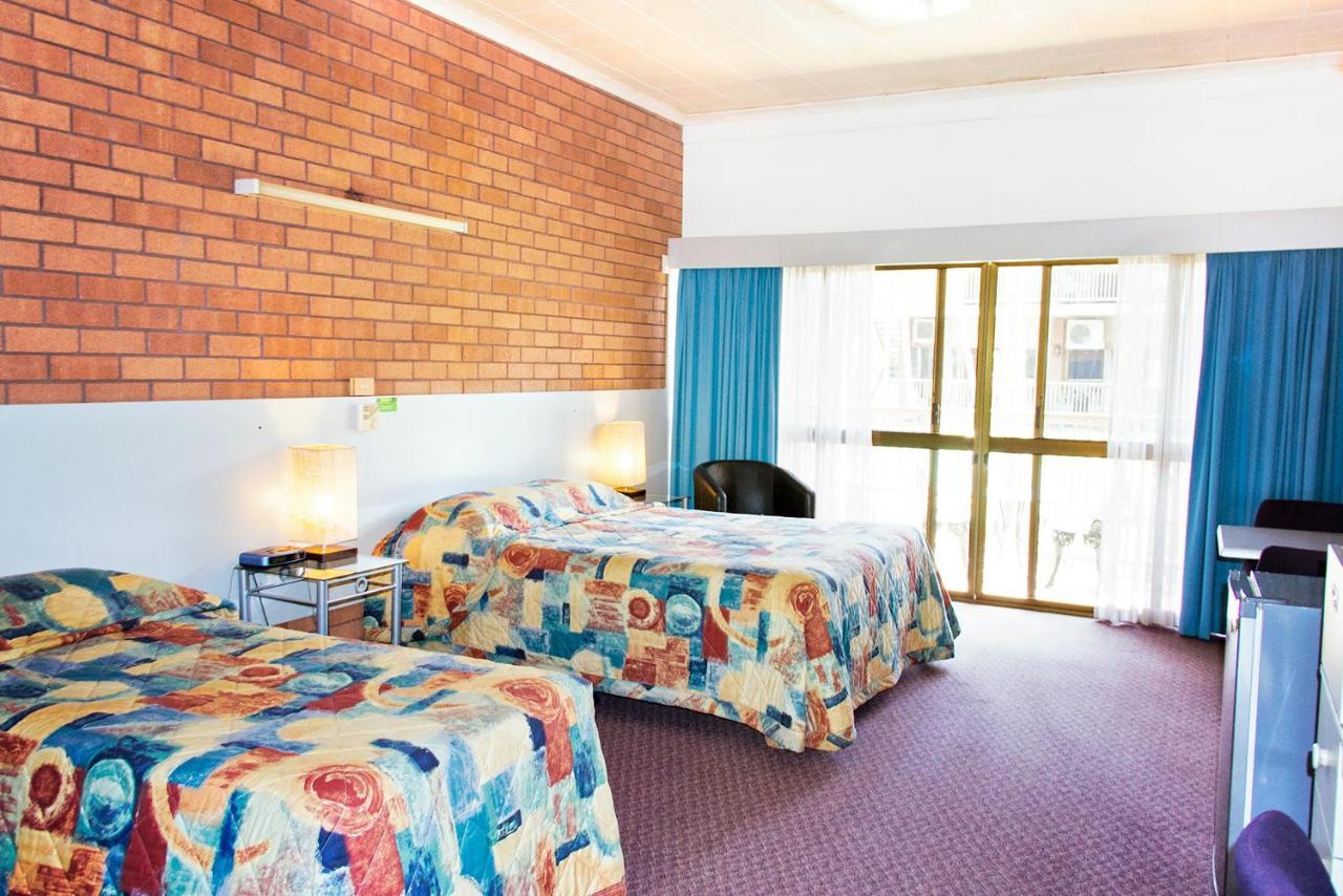 Litchfield Outback Resort Batchelor Экстерьер фото