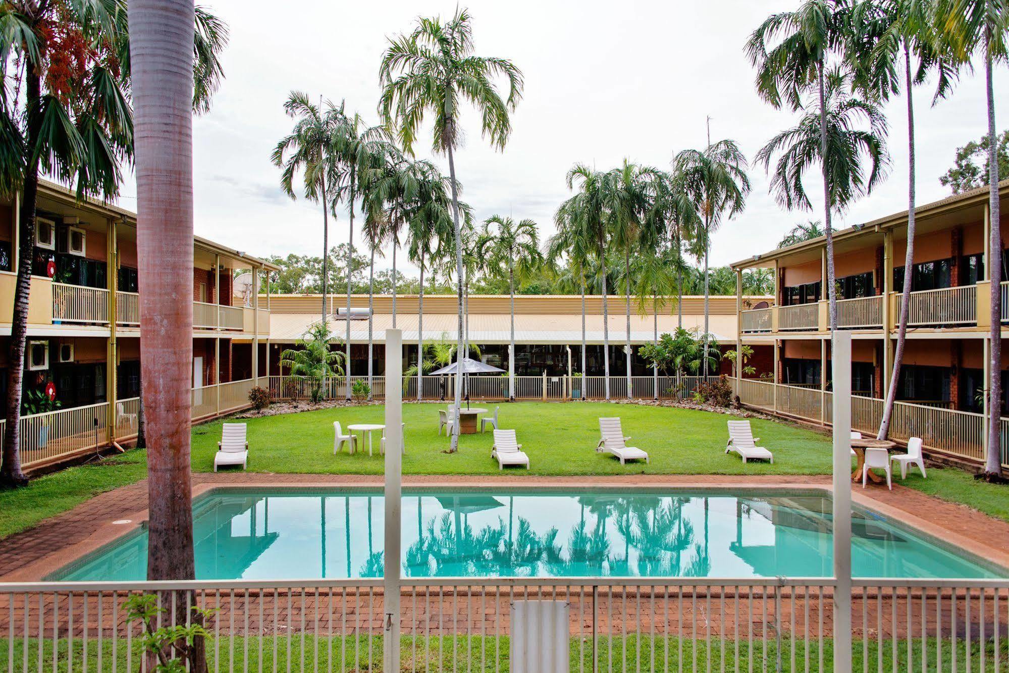 Litchfield Outback Resort Batchelor Экстерьер фото